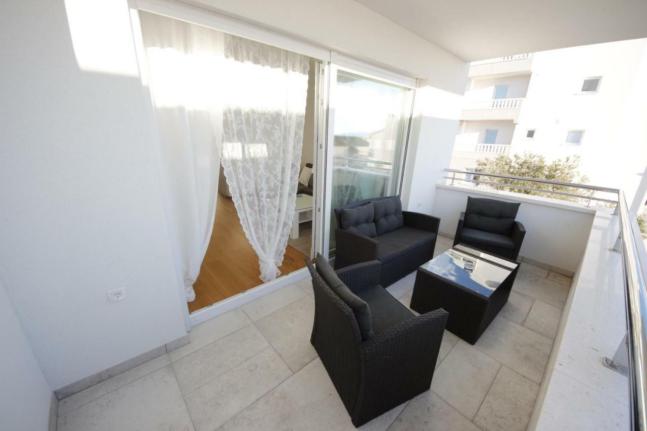 Villa More Makarska Exterior photo